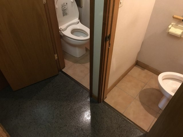 POSITIVEのトイレ