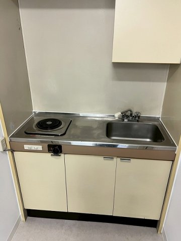 スギタビルのキッチン