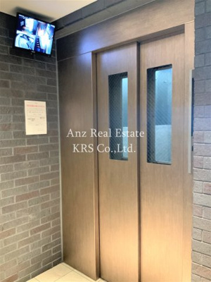 【その他共用部分】 | アルカディアイン | エレベーターは防犯カメラが付いているので、安心です♪