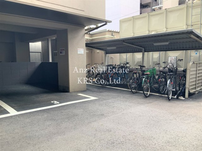 【その他】 | アルカディアイン | 屋根付きの駐輪場です！