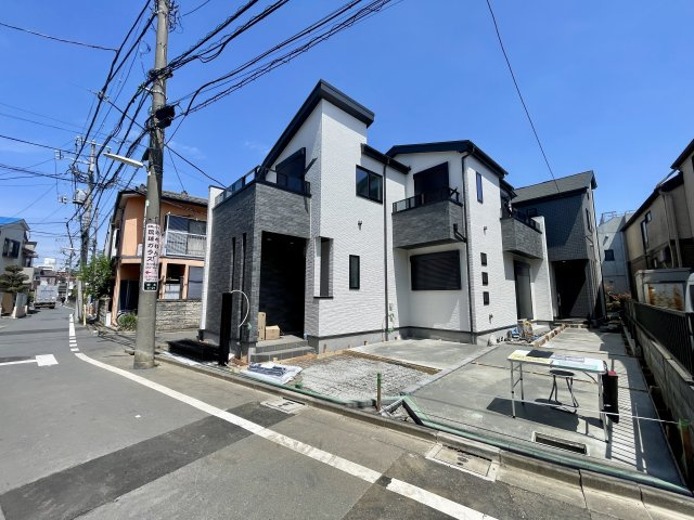 練馬区田柄4丁目　長期優良住宅×ZEH水準　省エネ邸宅　限定2棟の前面道路含む現地写真