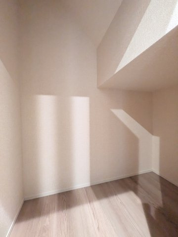 ロイヤル神木の収納