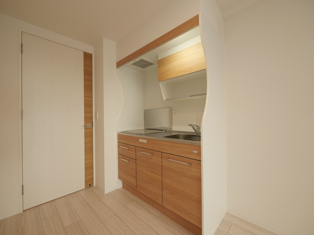 セレニテ夕陽丘エクラのキッチン