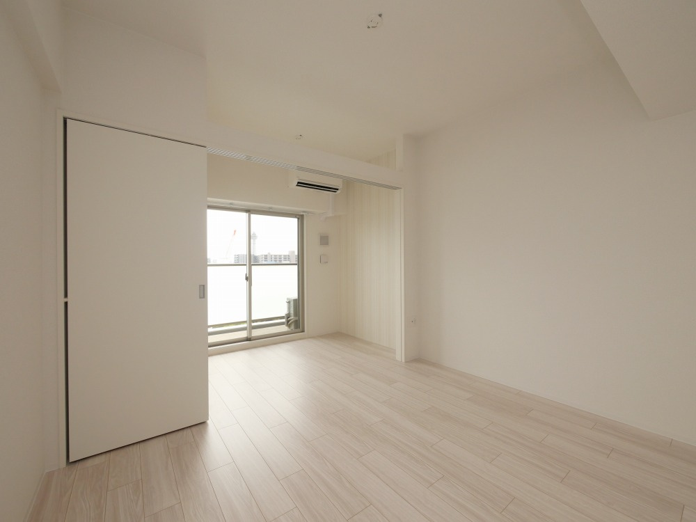 セレニテ夕陽丘エクラの居間・リビング