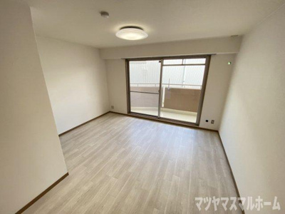 【洋室】 | サンピア21