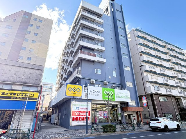 キャッスルマンション新小岩の外観|ドキドキの新生活も、安心してスタート。ぴったりの住まいを見つけませんか？クランディアが一緒に住まい選びをサポートします‼　まずは、お気軽にお問合せください　＃クランディア