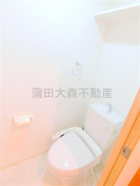 Avanzar(アバンセ)のトイレ|トイレ　温水暖房便座付き