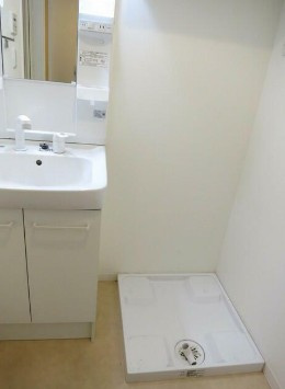 【設備】 | La fleche中野坂上 | 室内洗濯機置き場。