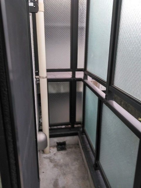 アニールのバルコニー