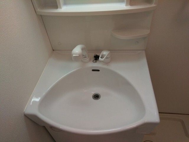 アニールの独立洗面台