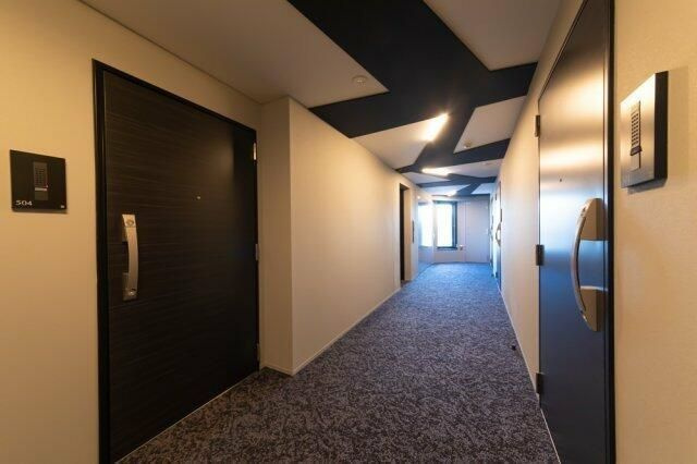 プラウドフラット渋谷笹塚のロビー|■宅配ＢＯＸ■集合ポスト