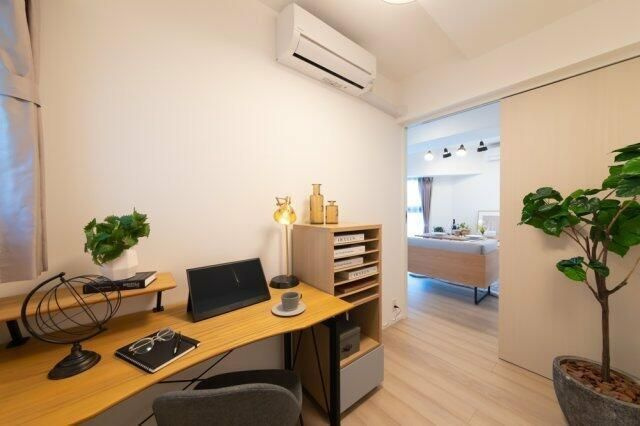 プラウドフラット渋谷笹塚の居間・リビング