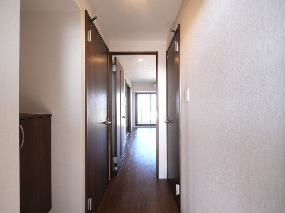 グランパシフィック東今里innovationの玄関