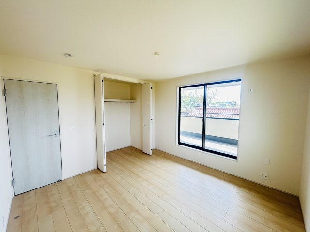 新築　前橋市小屋原町第１　Livele Garden.S　1号棟の収納|現地写真　それぞれのお部屋に収納スペースがあるのでお片付け上手で室内もスッキリ♪
