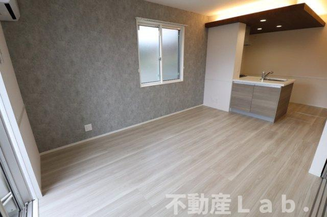 アクアフェリーチェ　A棟の居間・リビング