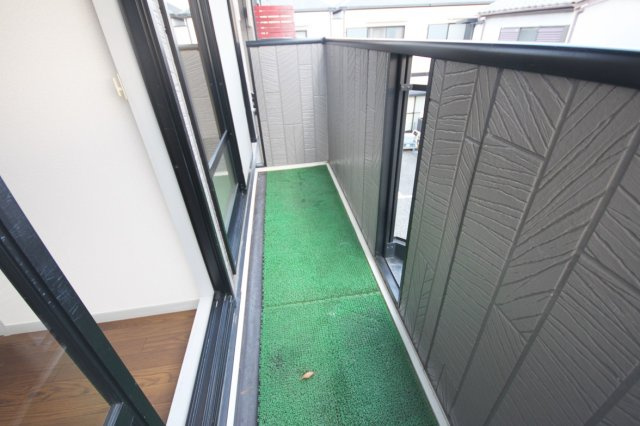 ボヌール95のバルコニー|落ち着いた時間を過ごせるバルコニーです