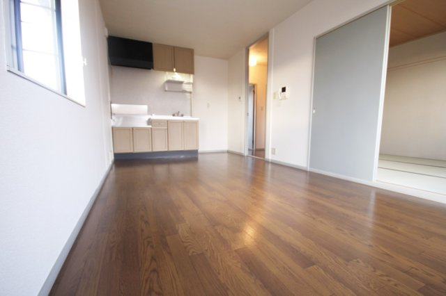 ボヌール95の居間・リビング|使いやすい居間です