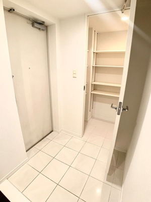 【玄関】 | KDX川口幸町レジデンス | ゆったりとした玄関です