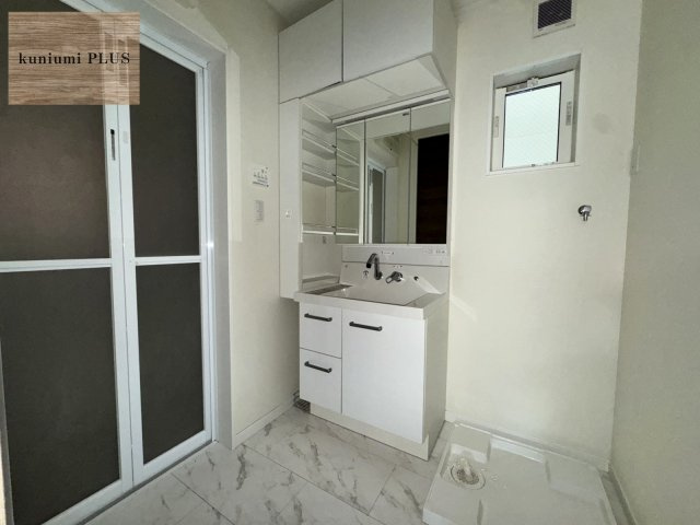 大阪市城東区今福南2丁目の洗面所