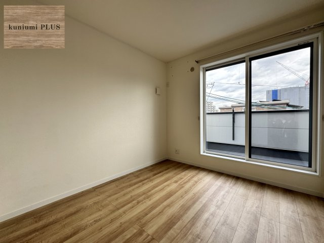 大阪市城東区今福南2丁目の洋室