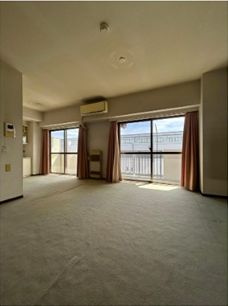 【居間・リビング】 | サンヴェール橋本ツインタワー ステージ２ | LD 12.2帖