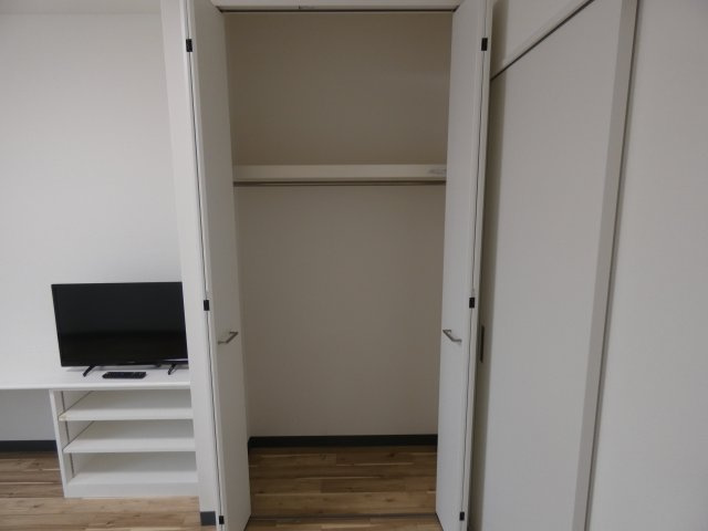 ラ・コリーヌヴィラＴＳの収納|同仕様の別物件写真となります