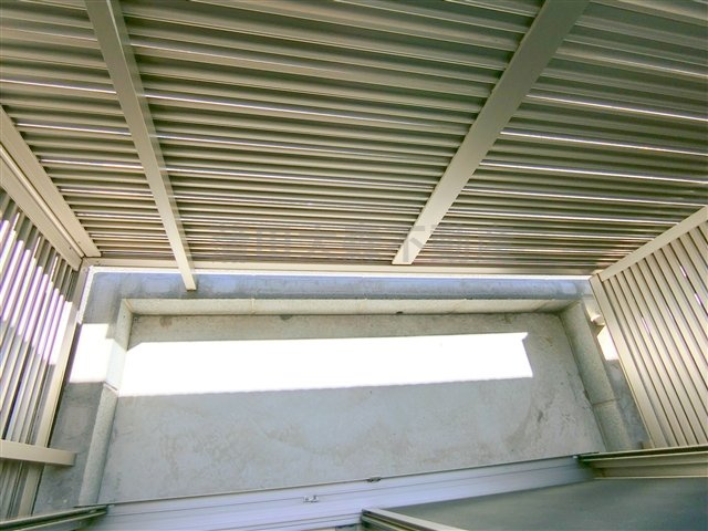 フレンドリーWESTのバルコニー