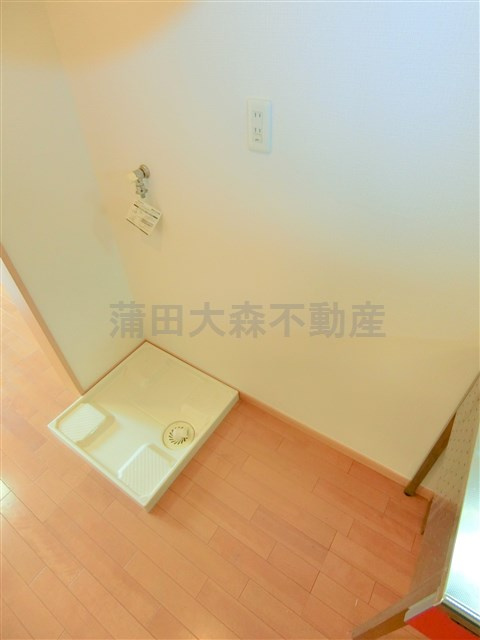 フレンドリーWESTの設備|室内洗濯機置場　冷蔵庫置き場