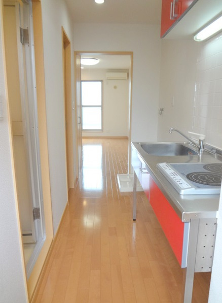 フレンドリーWESTの玄関