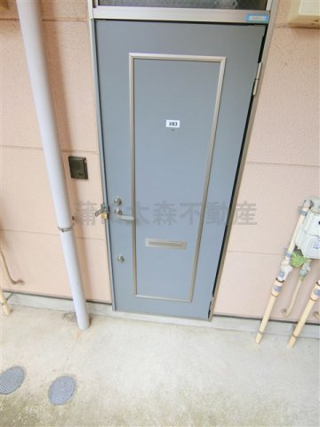 フレンドリーWESTの玄関|玄関