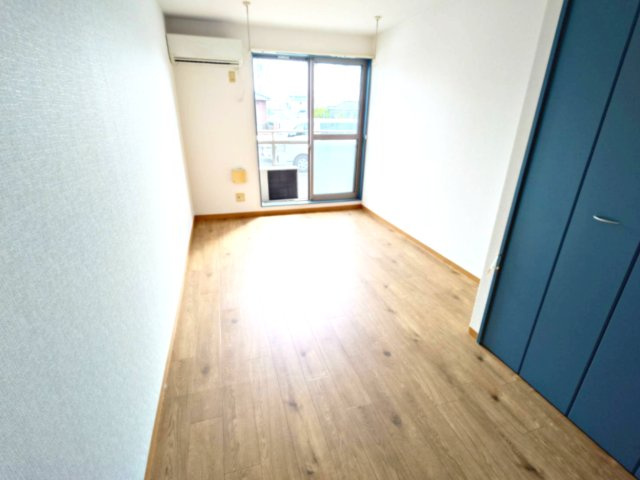 セレ・ＴＫハイツの居間・リビング|洋室7.5帖