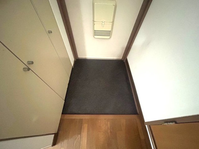 【玄関】 | ロイヤルハイツ松ヶ丘