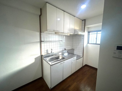 【キッチン】 | ロイヤルハイツ松ヶ丘