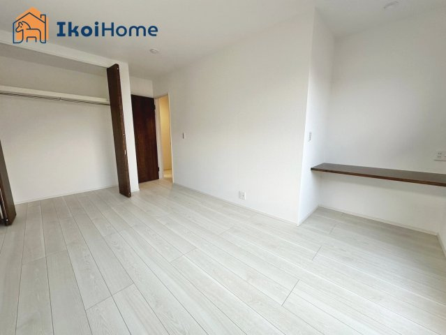 神戸市第4西区桜が丘東町4丁目　新築戸建の寝室|同社施工事例です●年中無休：当日予約可●全居室ペアガラス標準装備。一般の窓ガラスの２倍の断熱効果あり