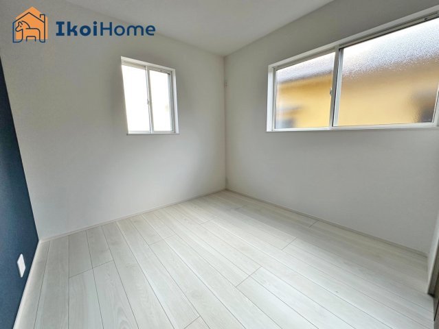 神戸市第4西区桜が丘東町4丁目　新築戸建の内装|同社施工事例です●全居室収納ございますのでご家族様で便利にご使用いただけます。