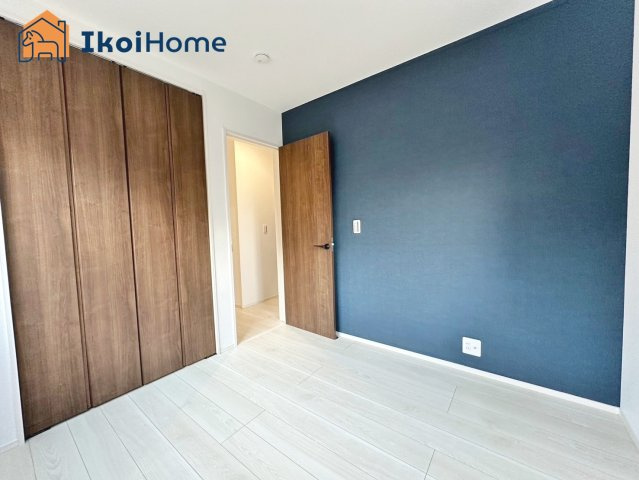 神戸市第4西区桜が丘東町4丁目　新築戸建の内装|同社施工事例●年中無休：当日予約可●遮熱・遮音性に優れた「遮熱Ｌｏｗ−ｅ複層硝子入り窓」ペアガラス