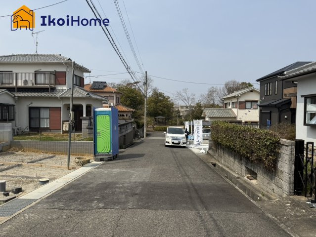 神戸市第4西区桜が丘東町4丁目　新築戸建の前面道路含む現地写真|【ホームページに現地動画掲載中】●年中無休：当日予約可●物件・当店の最寄駅まで無料送迎します！