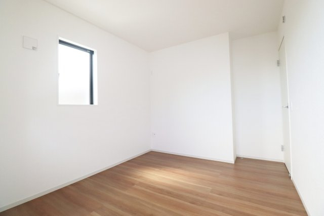 郡山市富久山町八山田字一本橋　　　  １号棟　　　明健小学校、明健中学区　の洋室|※同社施工例