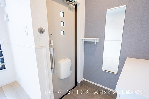 川越市アパートの玄関