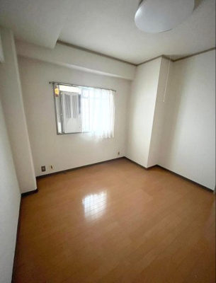 【寝室】 | 第三国際コーポ