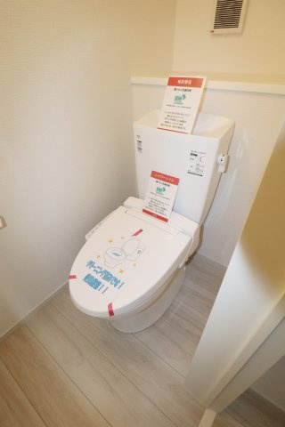 郡山市富久山町八山田字一本橋　　　  ２号棟　　　明健小学校、明健中学区　のトイレ