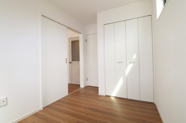 郡山市富久山町八山田字一本橋　　　  ２号棟　　　明健小学校、明健中学区　の洗面所|※同社施工例