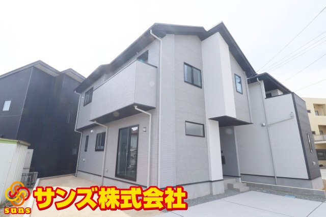 郡山市富久山町八山田字一本橋　　　  ２号棟　　　明健小学校、明健中学区　の外観|南東側から見た外観♪