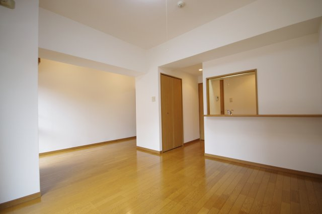 【居間・リビング】