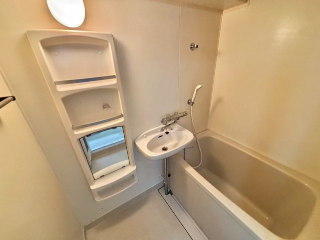 ルークレジデンス姫路Ⅲの洗面所