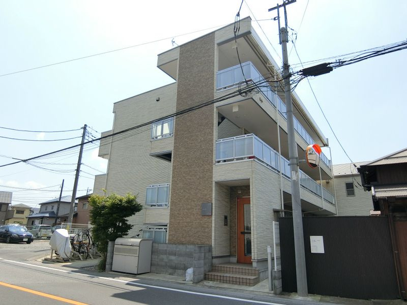 リブリ・y-éxitoのエントランス