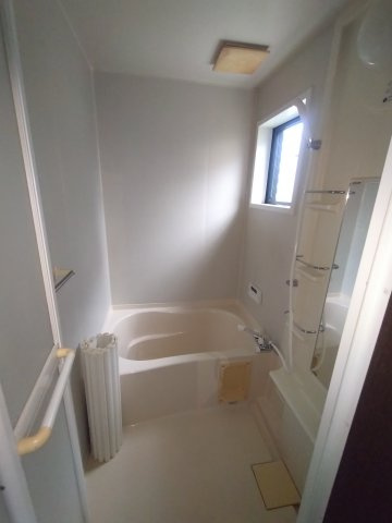 江井ヶ島売戸建の浴室