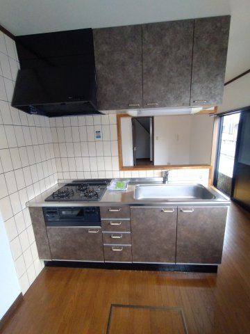 江井ヶ島売戸建のキッチン