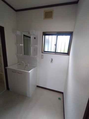 江井ヶ島売戸建の独立洗面台