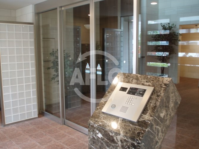 CITY SPIRE難波WESTのセキュリティ|CITY SPIRE難波WEST　エントランスオートロック